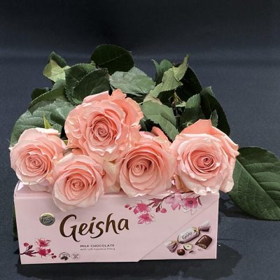 Be sweet ruusut ja Geisha suklaarasia